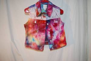 size 14 xl tye dye vest...