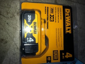 DEWALT 20-Volt MAX XR Premium Lithium-Ion 4.0Ah Battery Pack
