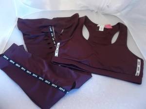 2-Piece Size M Racer Back Workout Set