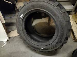 New Carlisle 10-16.5 Tire...