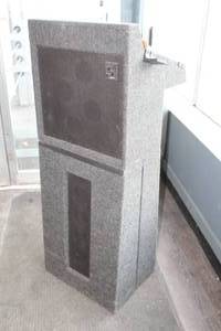 lot 481 image: Sound-Craft Systems L46B Lecturnette Lecturn with Base and Wireless Microphone