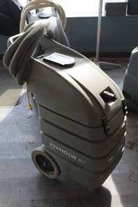 lot 32 image: Tennant Nobles Typhoon Water Vacuum