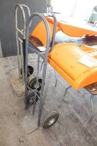 lot 87 image: Moving Dolly 2-wheel