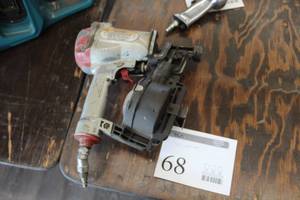 lot 68 image: Pneumatic Coil Roofing Nailer