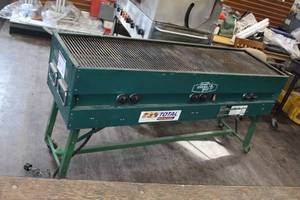 lot 28 image: Coleman Event Grill BBQ Grill 2-burner on wheels