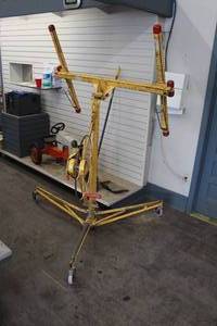 lot 106 image: Telpro PanelLift Drywall Lift 11
