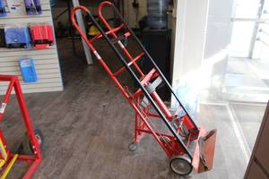 lot 91 image: Heavy Duty 1200# Appliance Dolly 2-wheel