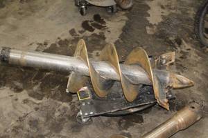 lot 13 image: 12 Auger Bit