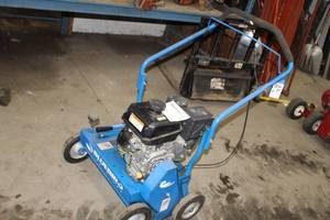 lot 18 image: Bluebird C18 Lawn Comber Lawn Dethatcher