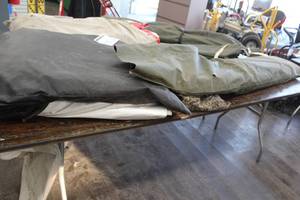 lot 552 image: Anchor 20x40 Rope & Pole Tent, Carry Bag