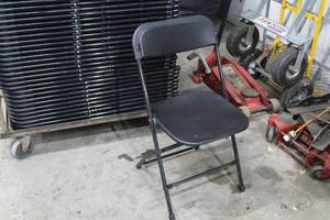 lot 1469 image: Lot of (10) MetalPlastic Folding Banquet Chairs