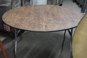 lot 1397 image: Wood TopMetal Frame 5 Round Folding Banquet Table