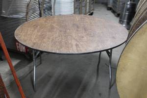 lot 1449 image: Wood TopMetal Frame 5 Round Folding Banquet Table