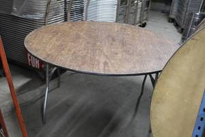 lot 1457 image: Wood TopMetal Frame 5 Round Folding Banquet Table