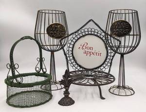 lot 46 image: Elegant Metal Home Decor Collection-BRAND NEW