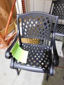 lot 69 image: Antique Bronze  Cast Aluminum Dining Set Outdoor Furniture Set with 2 Arm Chairs