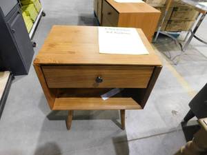 lot 77 image: Walker Edison Furniture Company Mid-Century 1-Drawer Caramel Solid Wood Nightstand