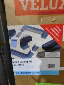 lot 88 image: Velux Flashing kit