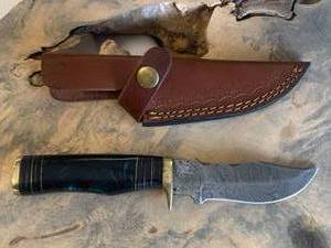 Custom 8 Damascus Knife with Hand Stitched Leather Sheath