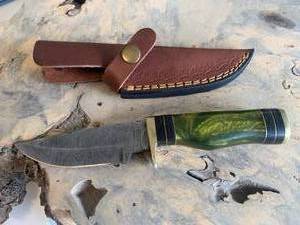 Custom 8 Damascus Knife with Hand Stitched Leather Sheath