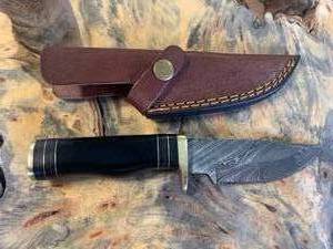 Custom 8 Damascus Knife with Hand Stitched Leather Sheath