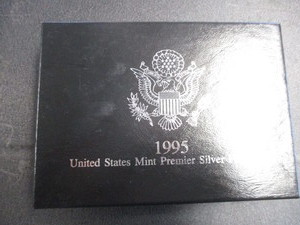 11. 1995 US Mint Premier Silver Proof Set