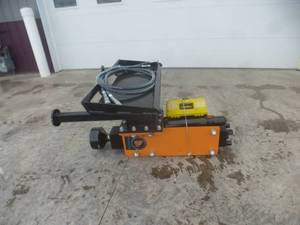 2022 Wolverine Hydraulic Post Driver