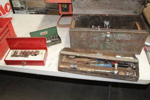 lot 770 image: 20 Tool Box - Socket Set in Metal Case, Ratchet Wrench Socket Set in Metal Case, Ratchet, Sockets, Misc. Tools, Tool Tray