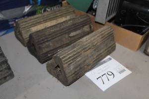lot 779 image: Lot of (3) Rubber Wheel Chocks