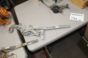 lot 794 image: Cable Winch