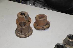 lot 837 image: Lot of (3) Pulley Couplers