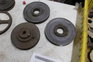 lot 847 image: Lot of (3) V-Belt Pulley 1 Groove