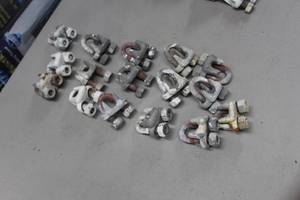 lot 860 image: Lot of (16) Cable Couplings