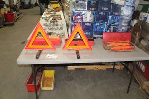 lot 863 image: Lot of (3) Safety Triangle Kits