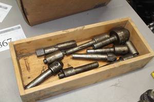 lot 867 image: Lathe Machining Bits, Wood Box