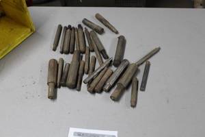 lot 871 image: Lathe Machining Bits