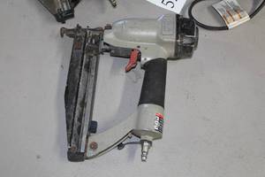 lot 573 image: Porter-Cable Pneumatic 2-12 16 GA Finish Nailer