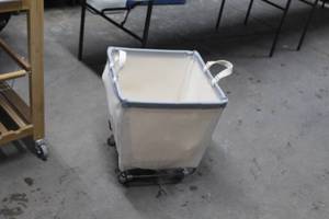lot 585 image: Clothes Hamper Cart