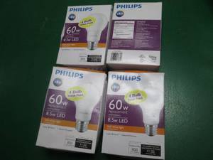 New LED 60 W lightbulbs