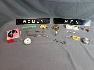 Skeleton Keys, Horsehead Hook, Misc Vintage Smalls