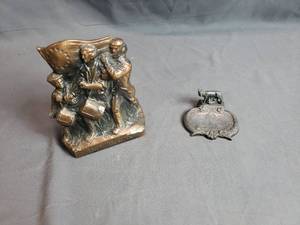 Metal Patriotic Coin Bank, Roma Ash Tra