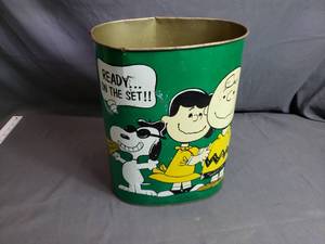Charlie Brown Trash Can