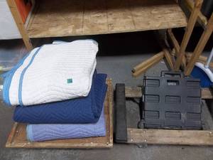 3-Moving Blankets, 2-Furniture Dollys & Collapsable Crate