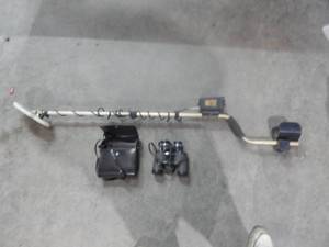 Fisher Gold Bag Metal Detector & Binoculars