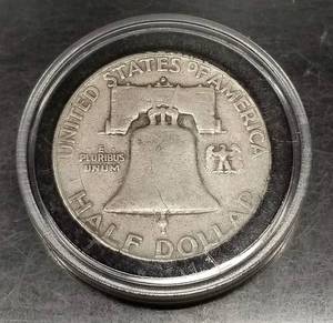 1954-D FRANKLIN HALF DOLLAR IN AIRTITE