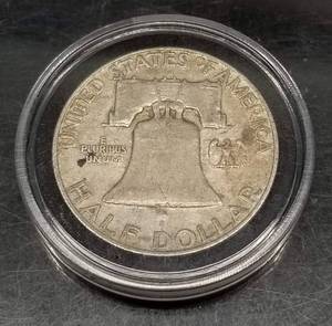 1959-D FRANKLIN HALF DOLLAR IN AIRTITE