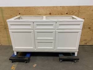 lot 91 image: DIAMOND NOW Calhoun 60-in White Bathroom Vanity Cabinet