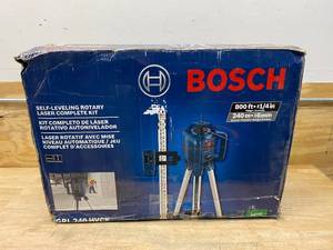 lot 102 image: BOSCH 800 ft. Rotary Laser Level Complete Kit Self Leveling with Hard Carrying Case