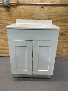 lot 35 image: PROJECT SOURCE 24-in White Single Sink Bathroom Vanity with White Cultured Marble Top