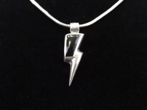.925 Sterling Silver Inlayed Black Onyx Lightening Bolt Pendant Necklace